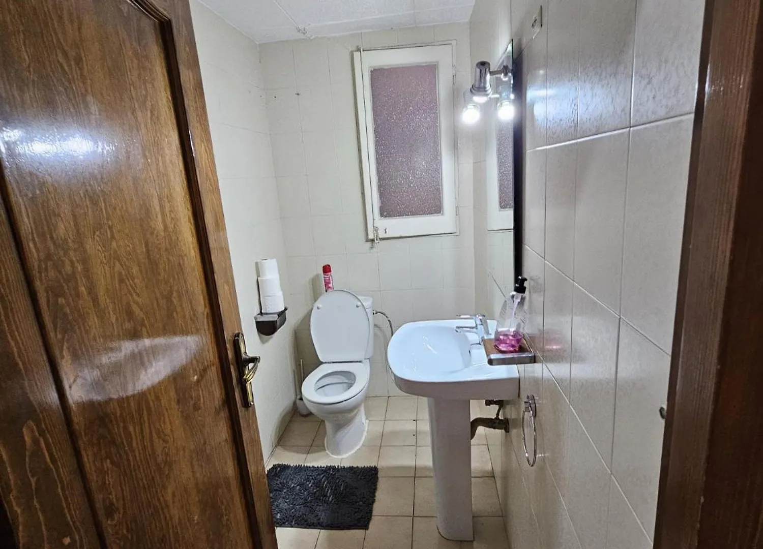 Meridiana Nino House Otel Barselona 0*,